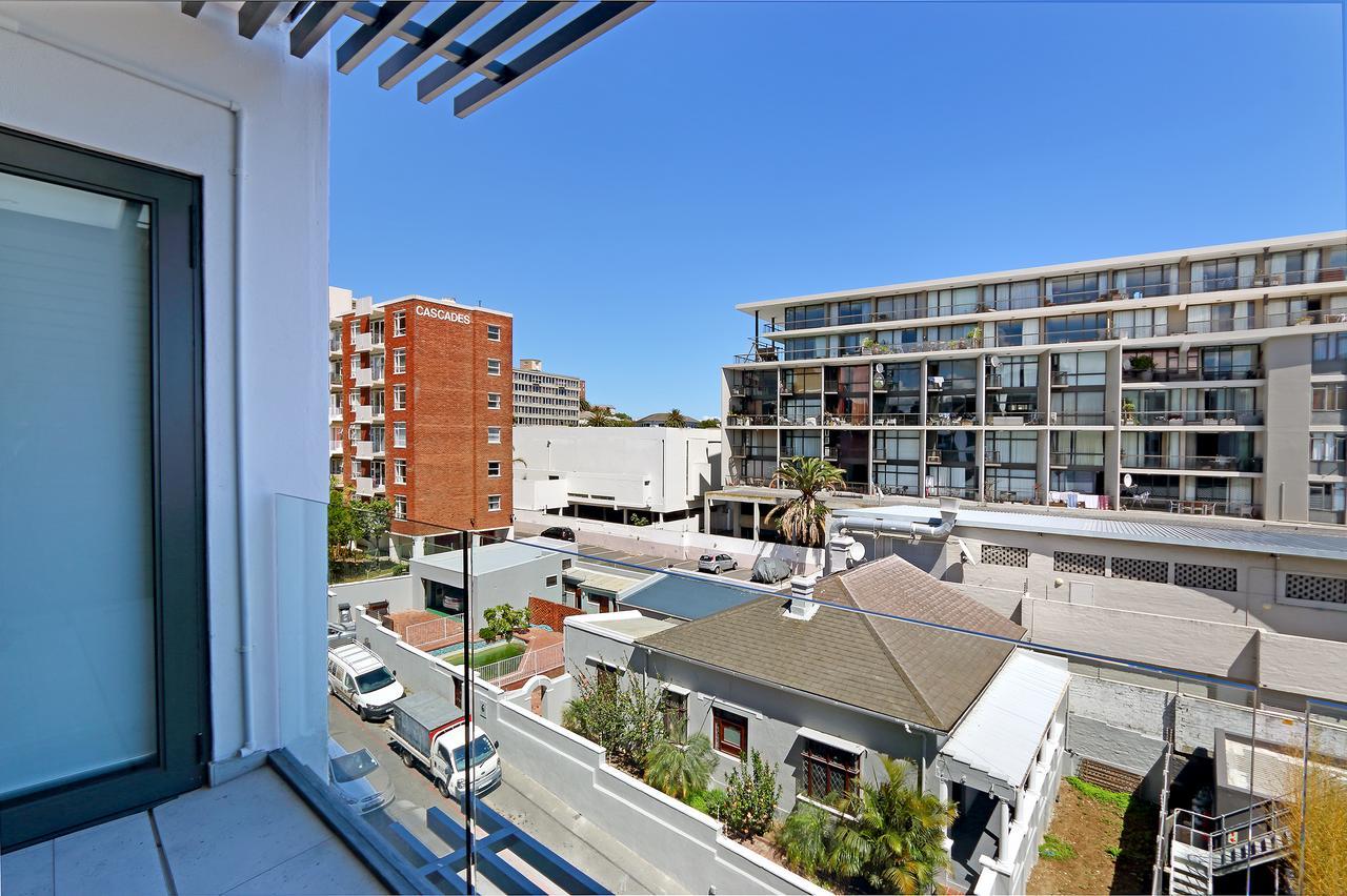 Chelsea Luxury Suites Kaapstad Buitenkant foto
