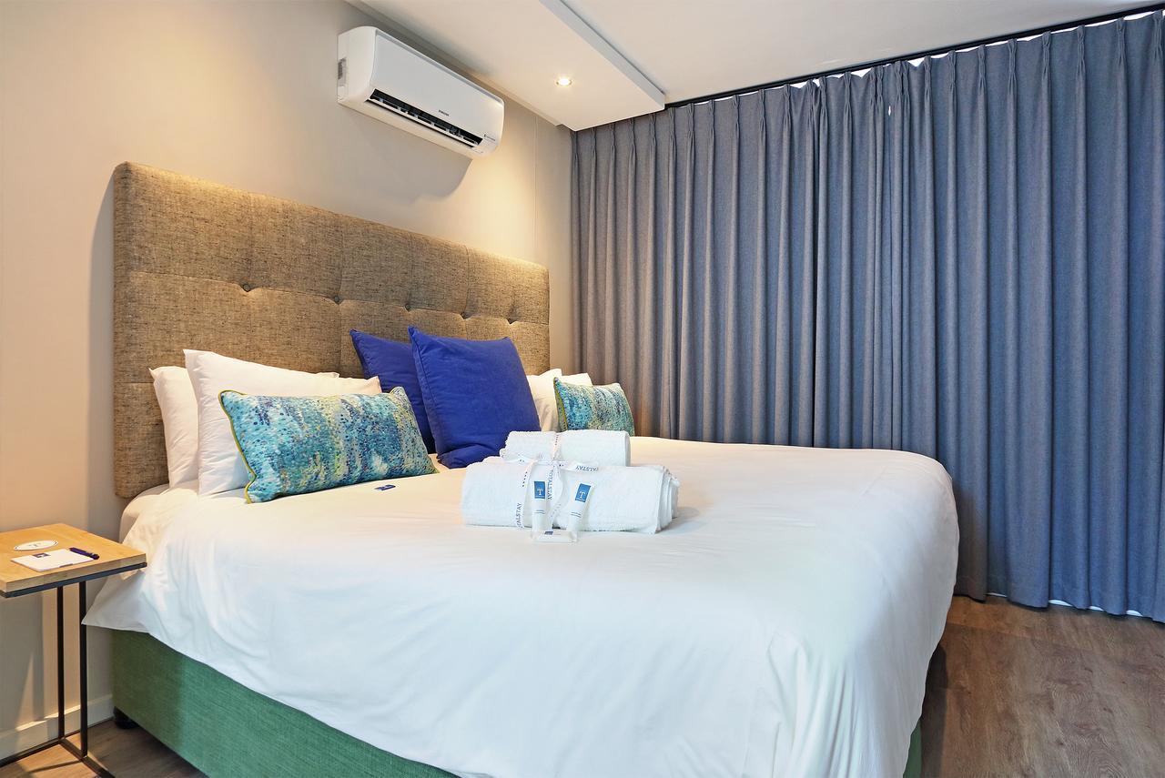 Chelsea Luxury Suites Kaapstad Buitenkant foto