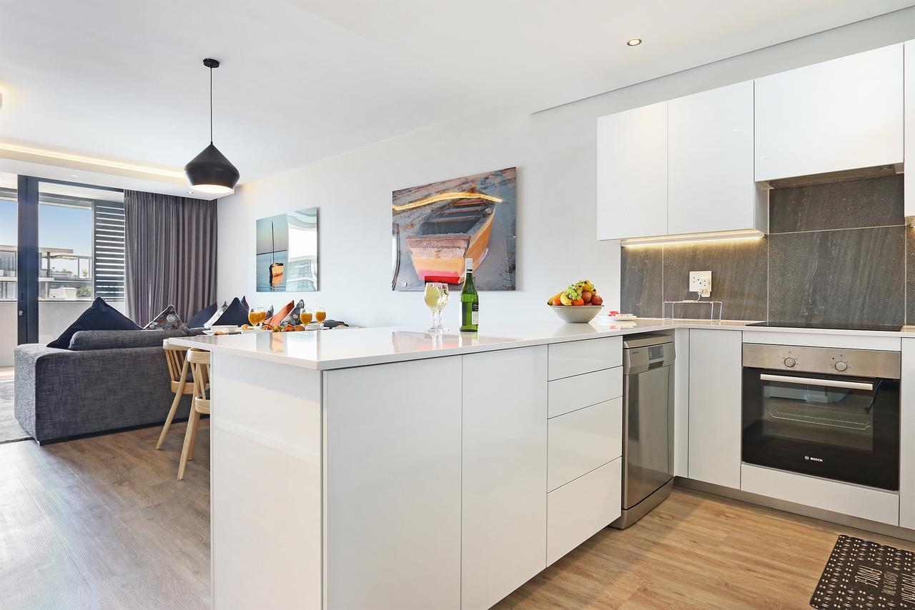 Chelsea Luxury Suites Kaapstad Buitenkant foto